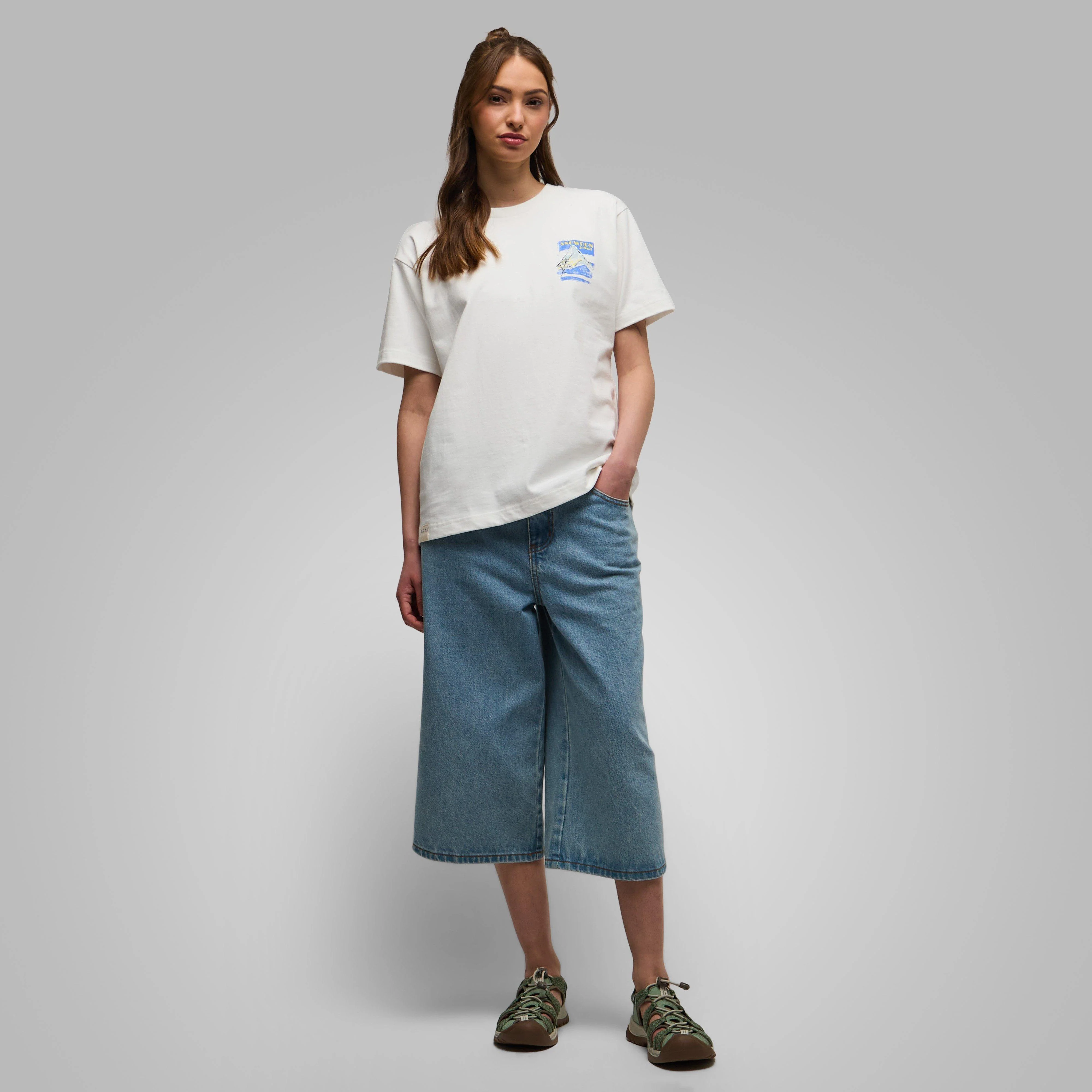 Women's Snowdon Graphic Tee - Image 2