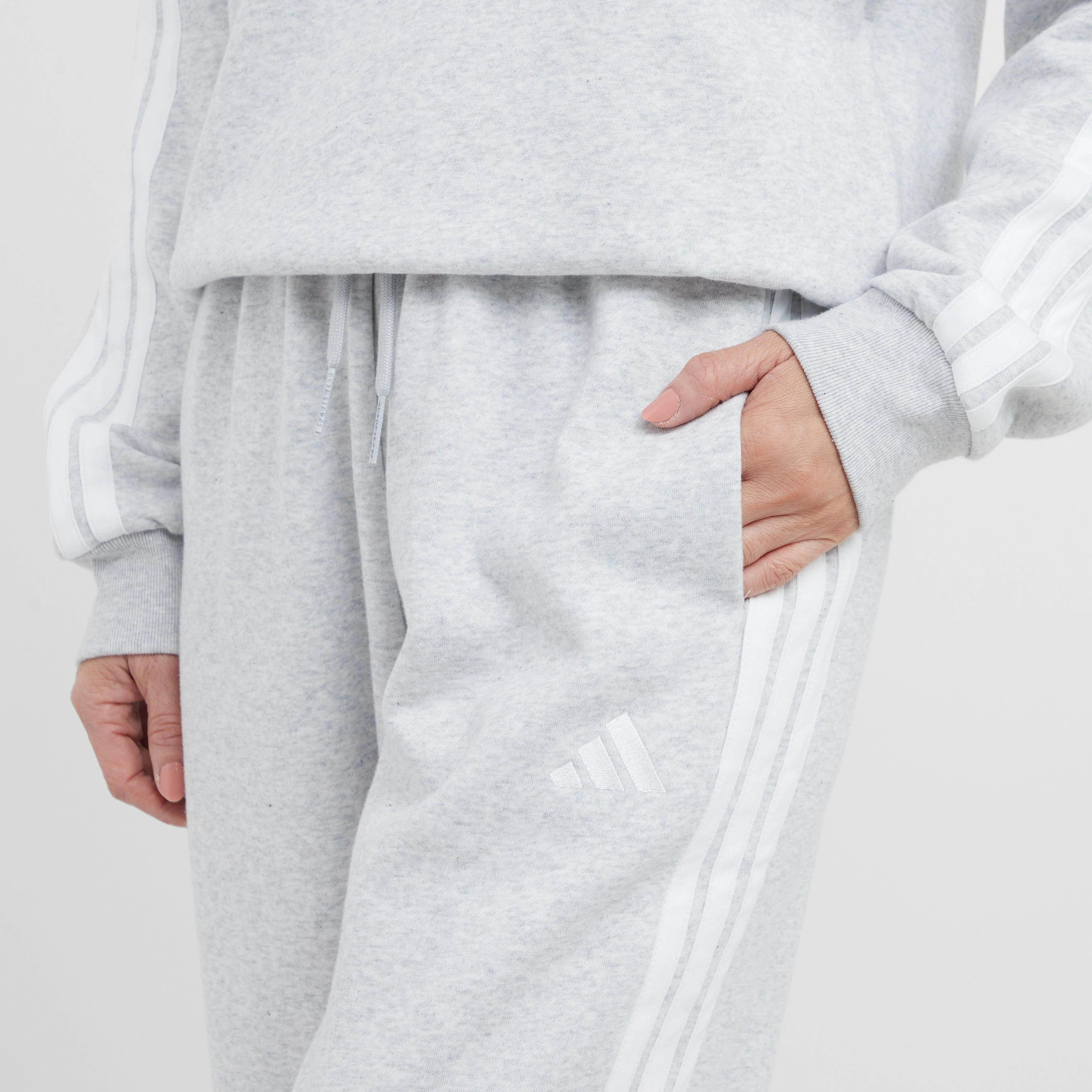 Women's Essentials 3-Stripes Fleece Joggers - Image 4