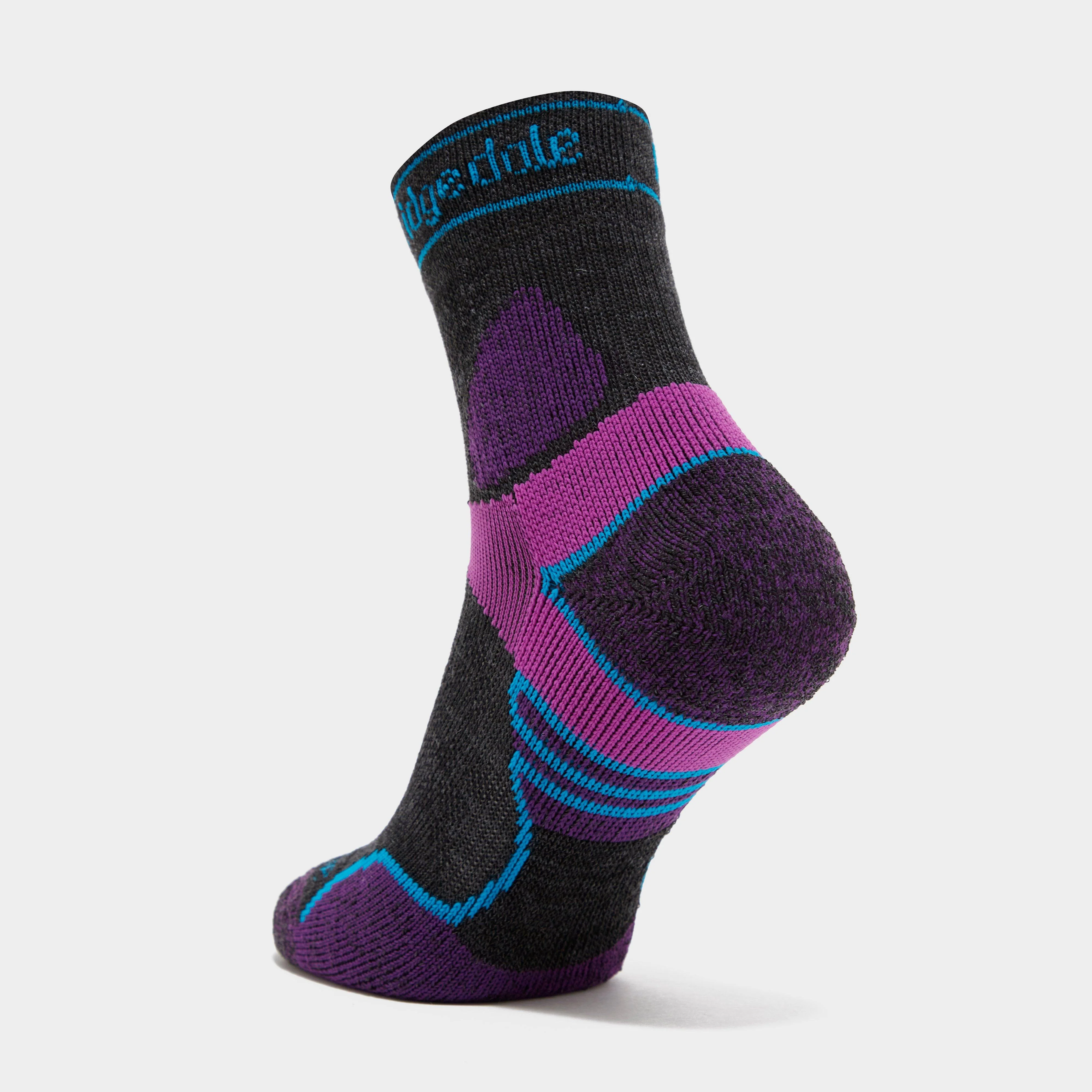Women’s Lightweight Merino Performance ¾ Crew Socks - Image 2