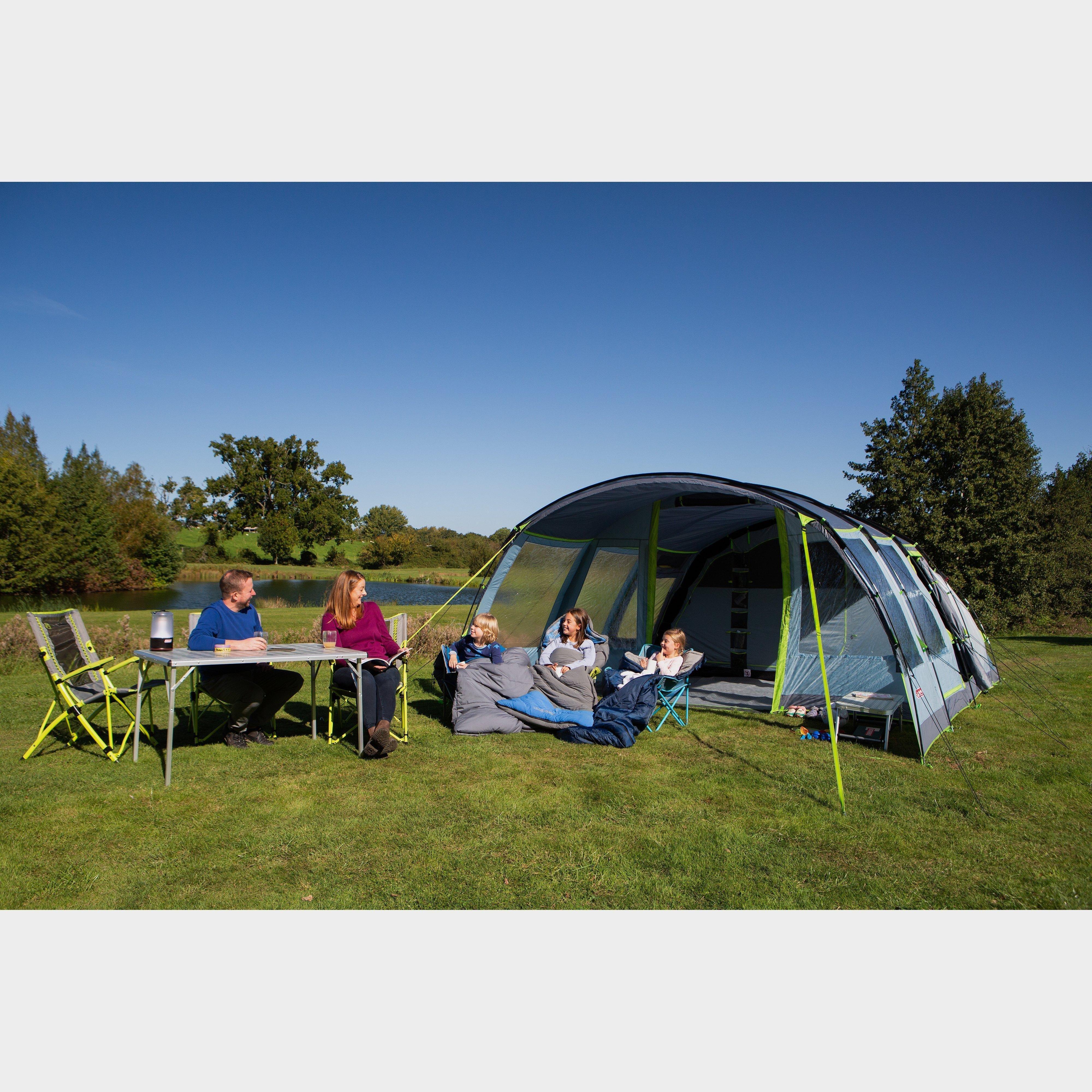 Refurbished Meadowood 6 Person Large Tent with Blackout Bedrooms - Image 4