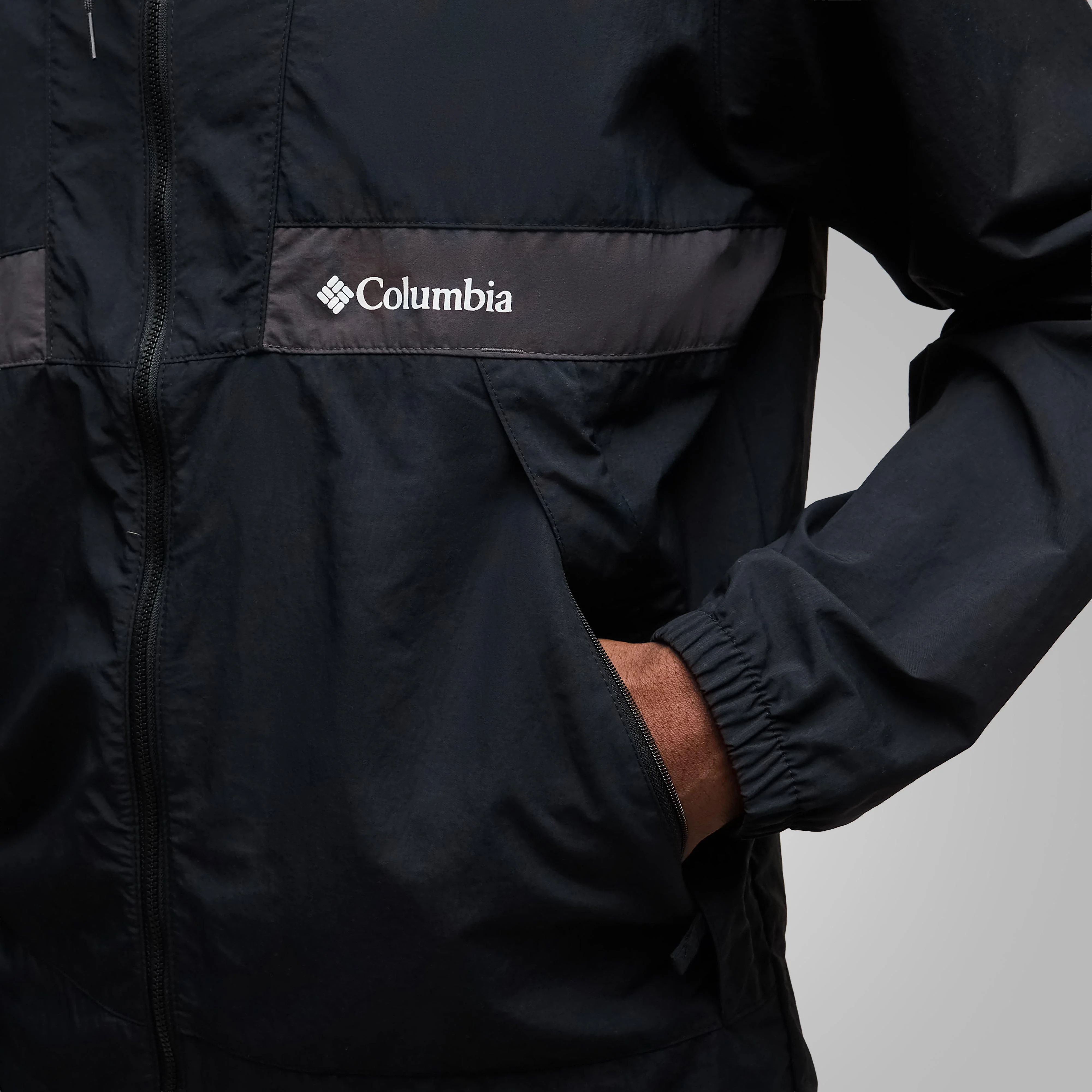 Men's Spire Valley Hooded Windbreaker - Image 3