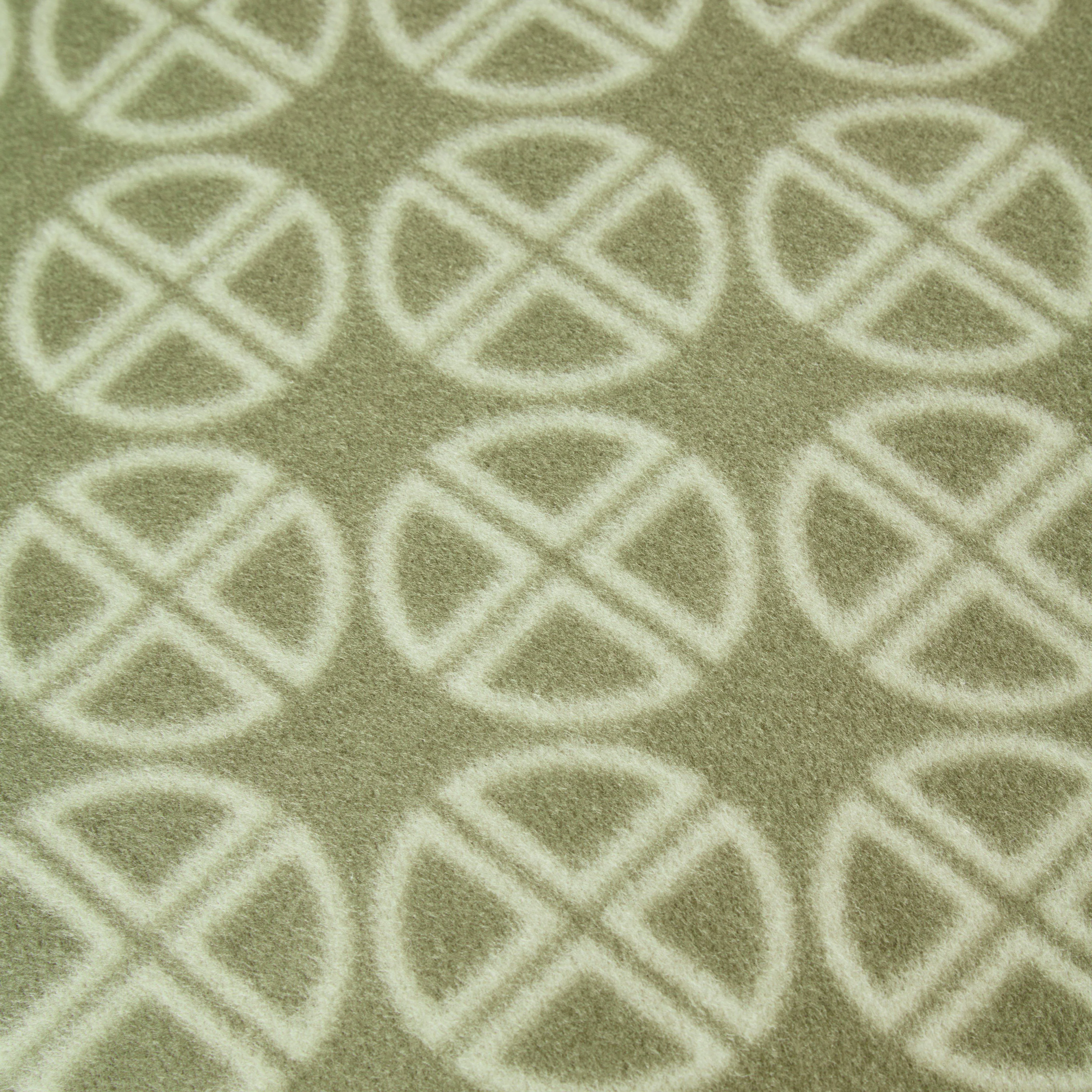 Hampton 8 Deluxe Tent Carpet - Image 3