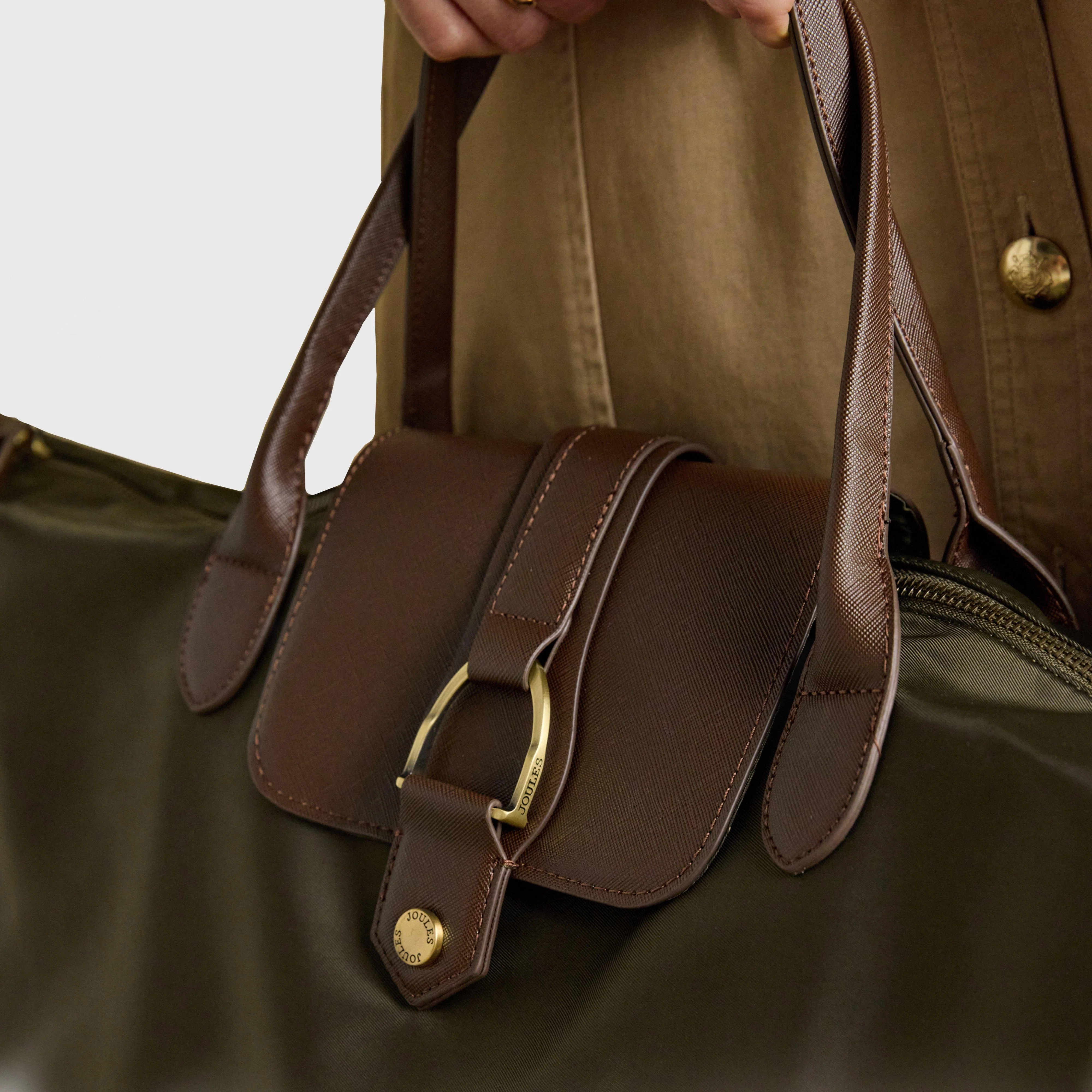 Edie Weekend Bag - Image 10