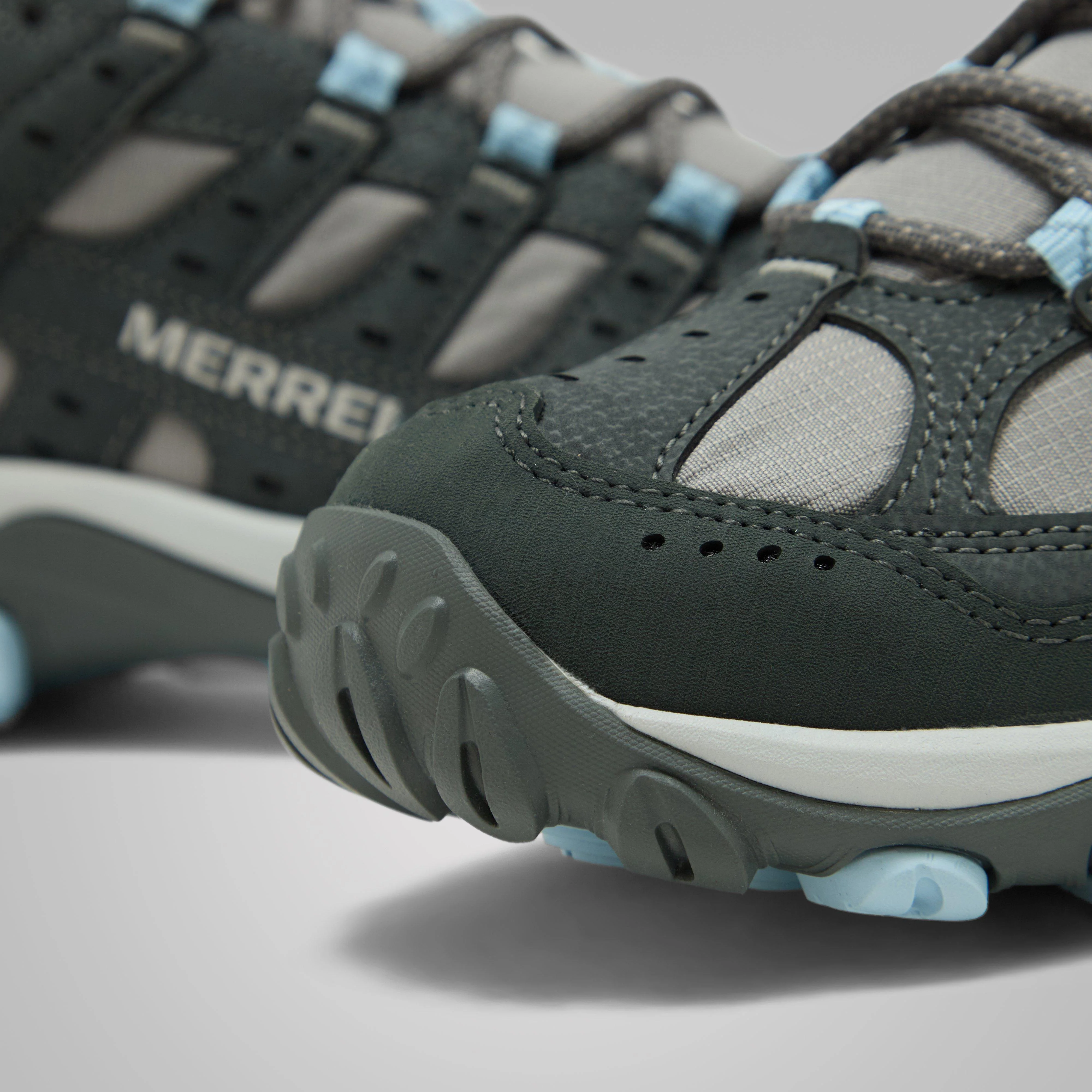 Women's Accentor 4 Sport Gore-Tex Walking Shoe - Image 4