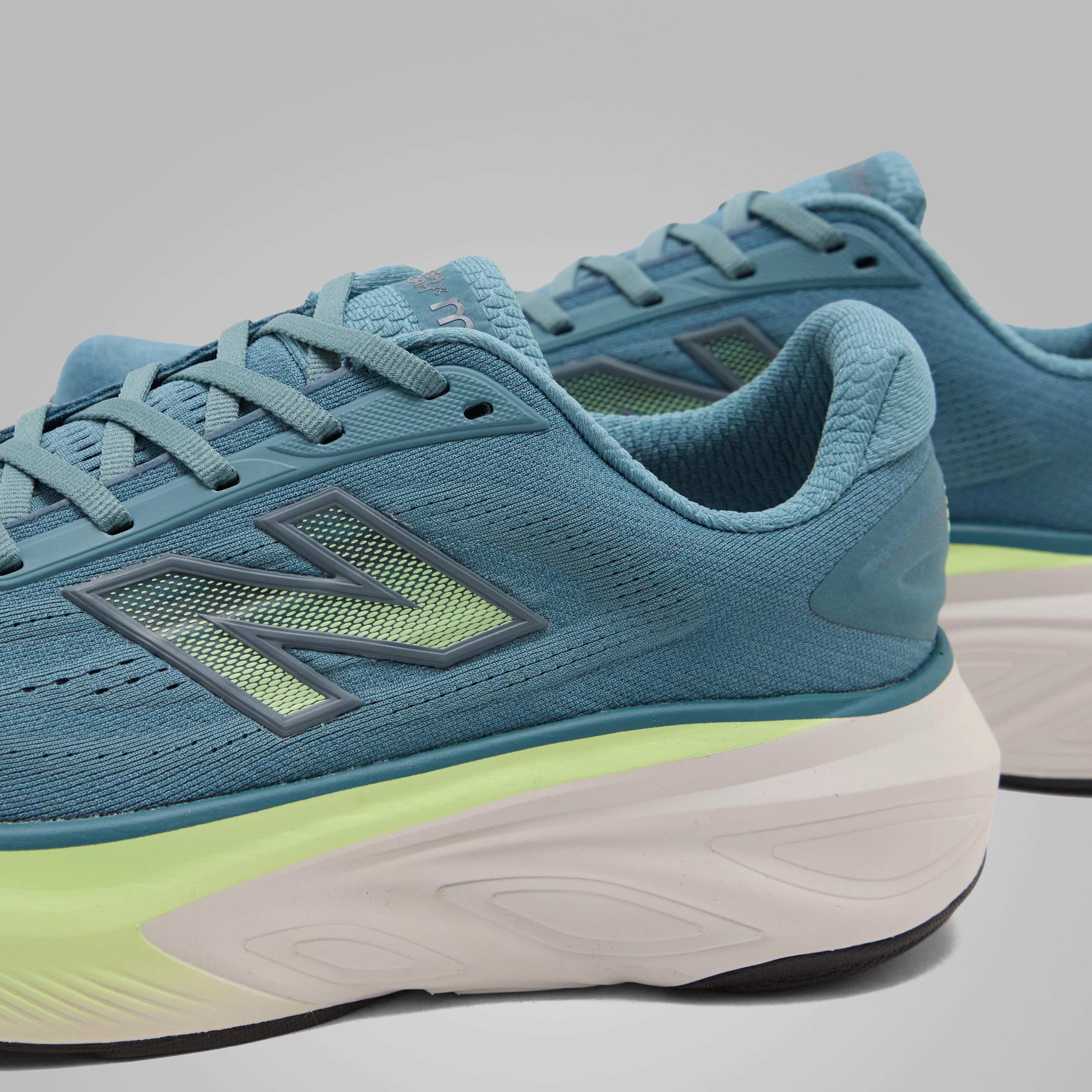 Men’s Fresh Foam X More V6 Running Shoes - Image 4