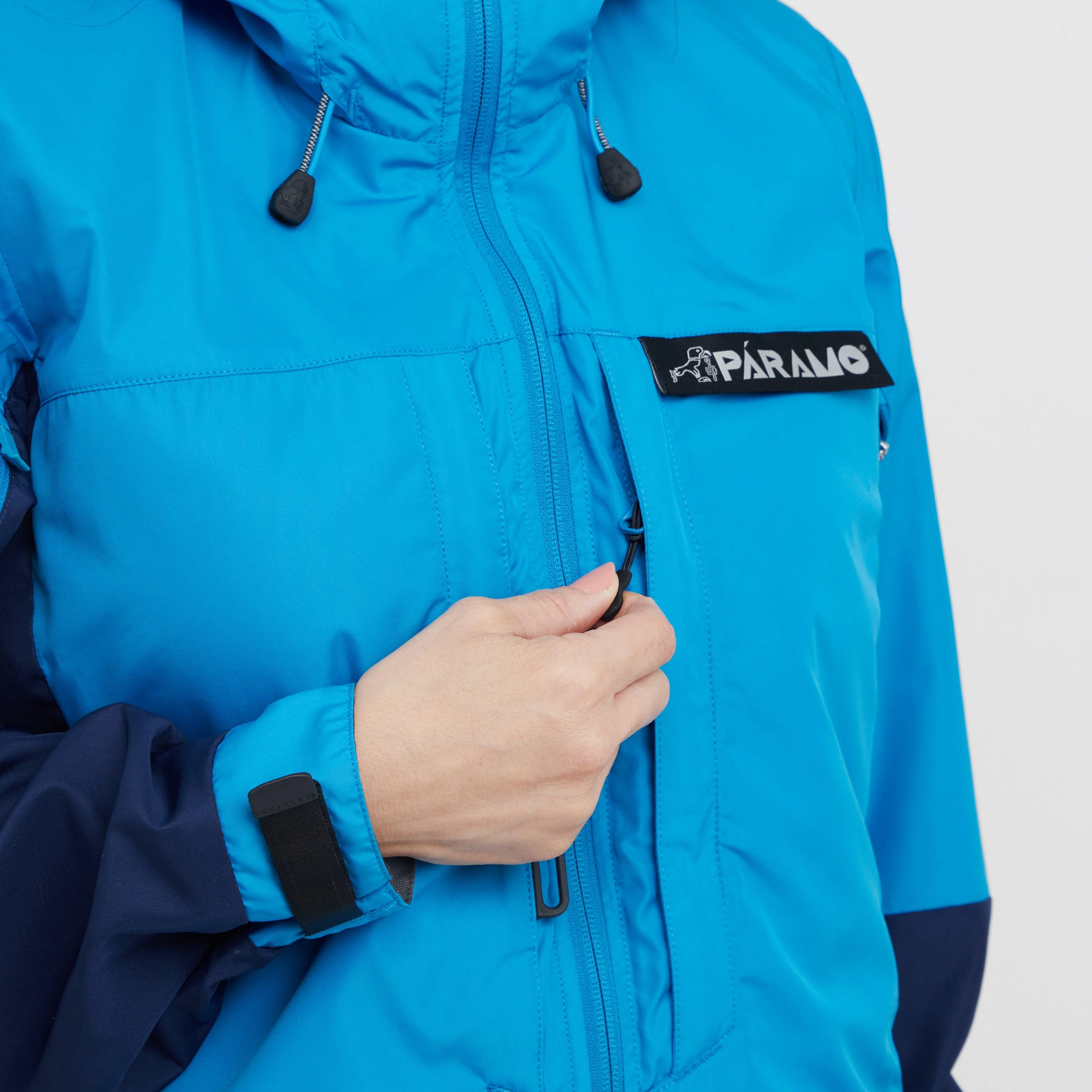 Women’s Alta III Jacket - Image 13