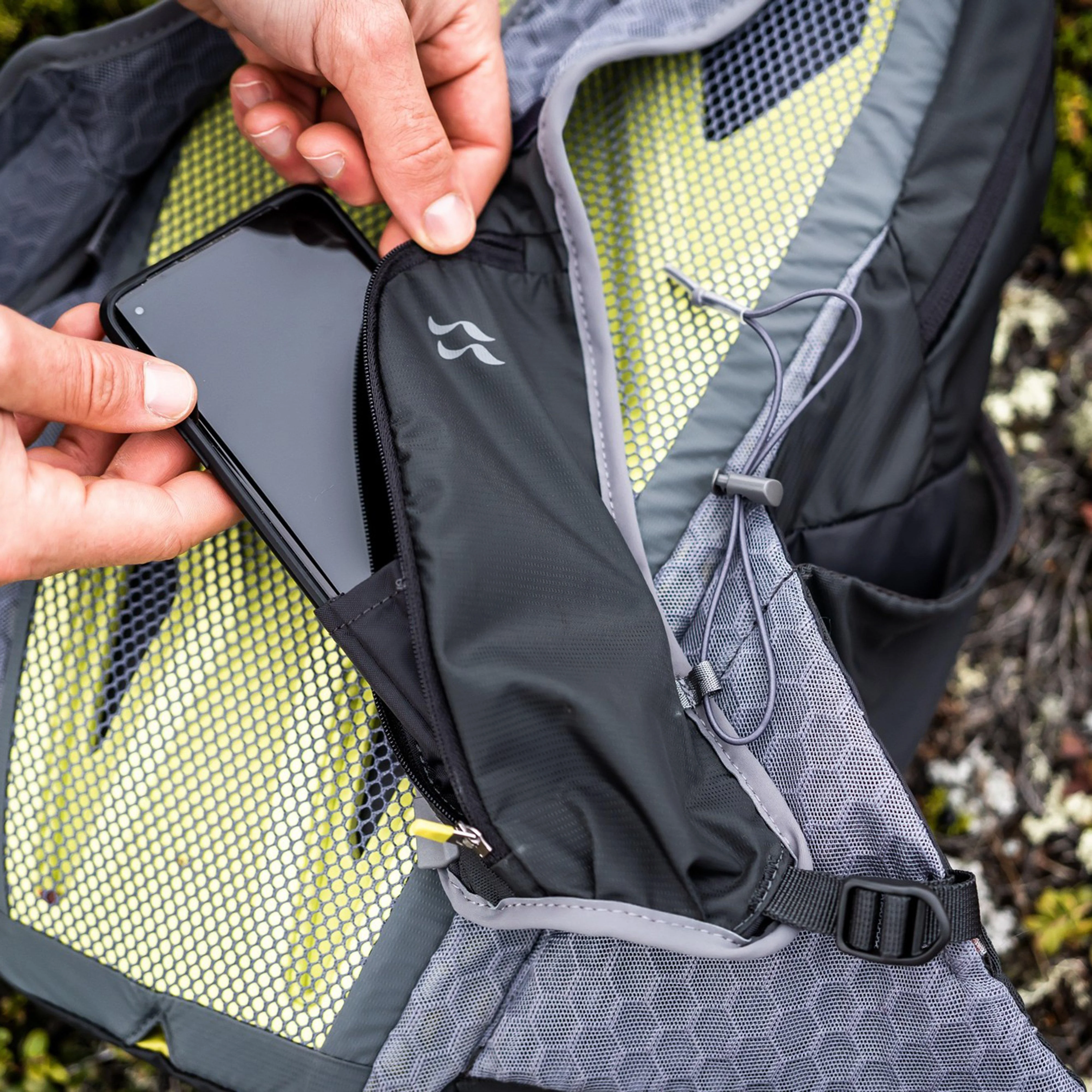 Aeon LT 18 Backpack - Image 3