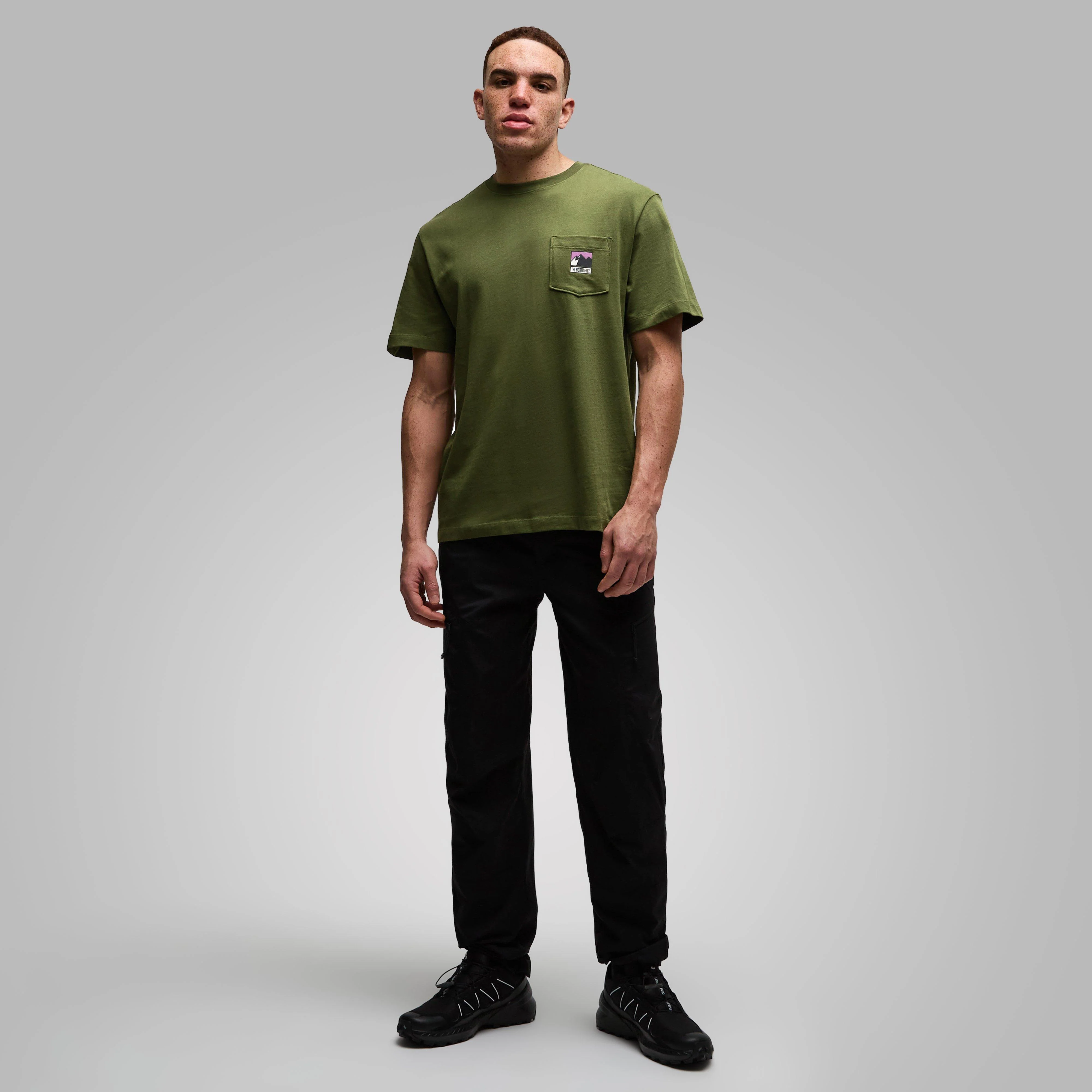 Men’s Mountain Logo Relaxed Graphic T Shirt - Image 2