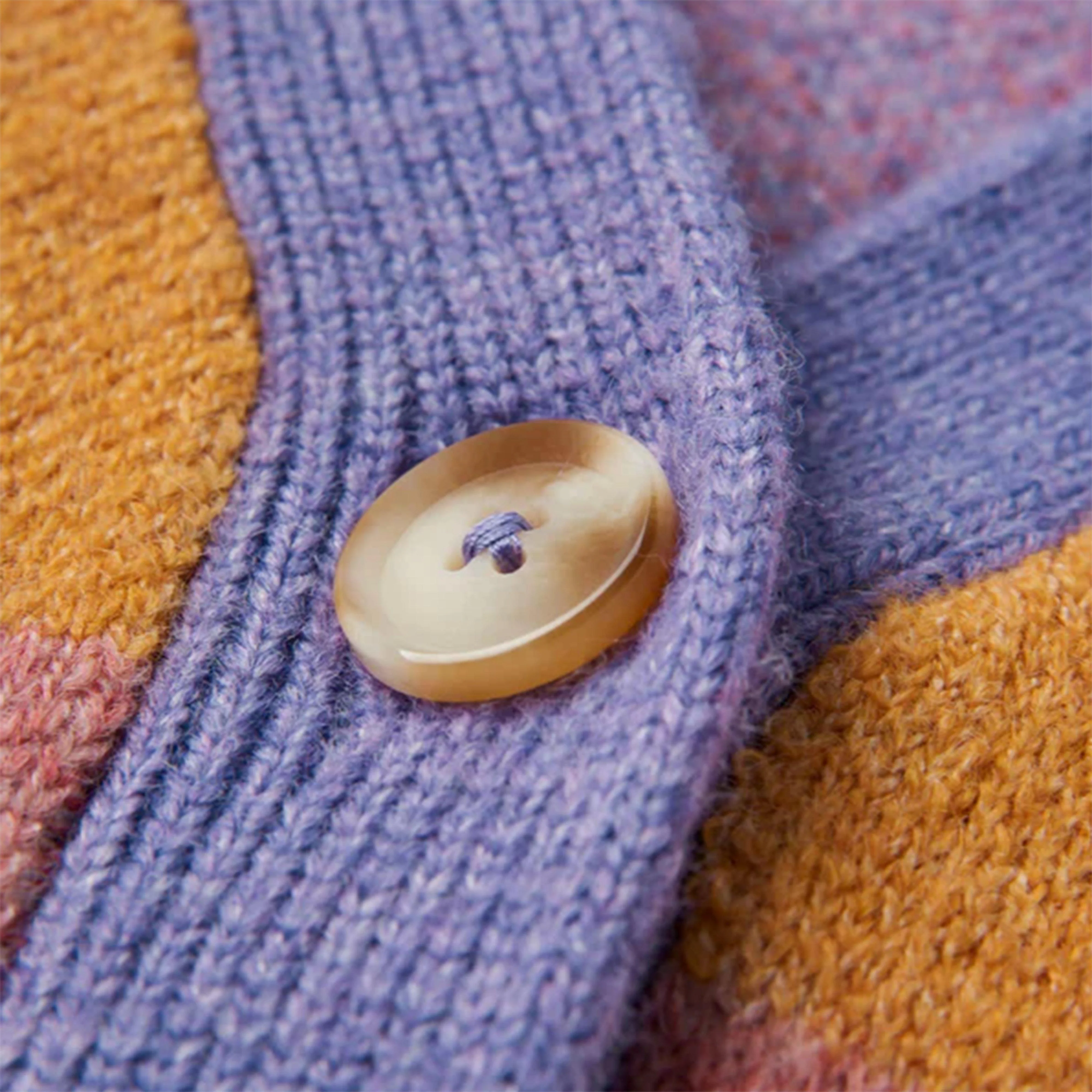 Women’s Scenic Knitted Cardigan - Image 5